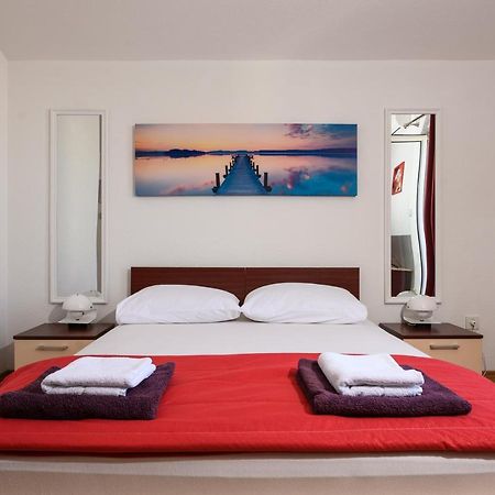Apartments Blatancic Βόντιτσε Εξωτερικό φωτογραφία