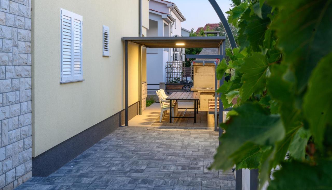Apartments Blatancic Βόντιτσε Εξωτερικό φωτογραφία