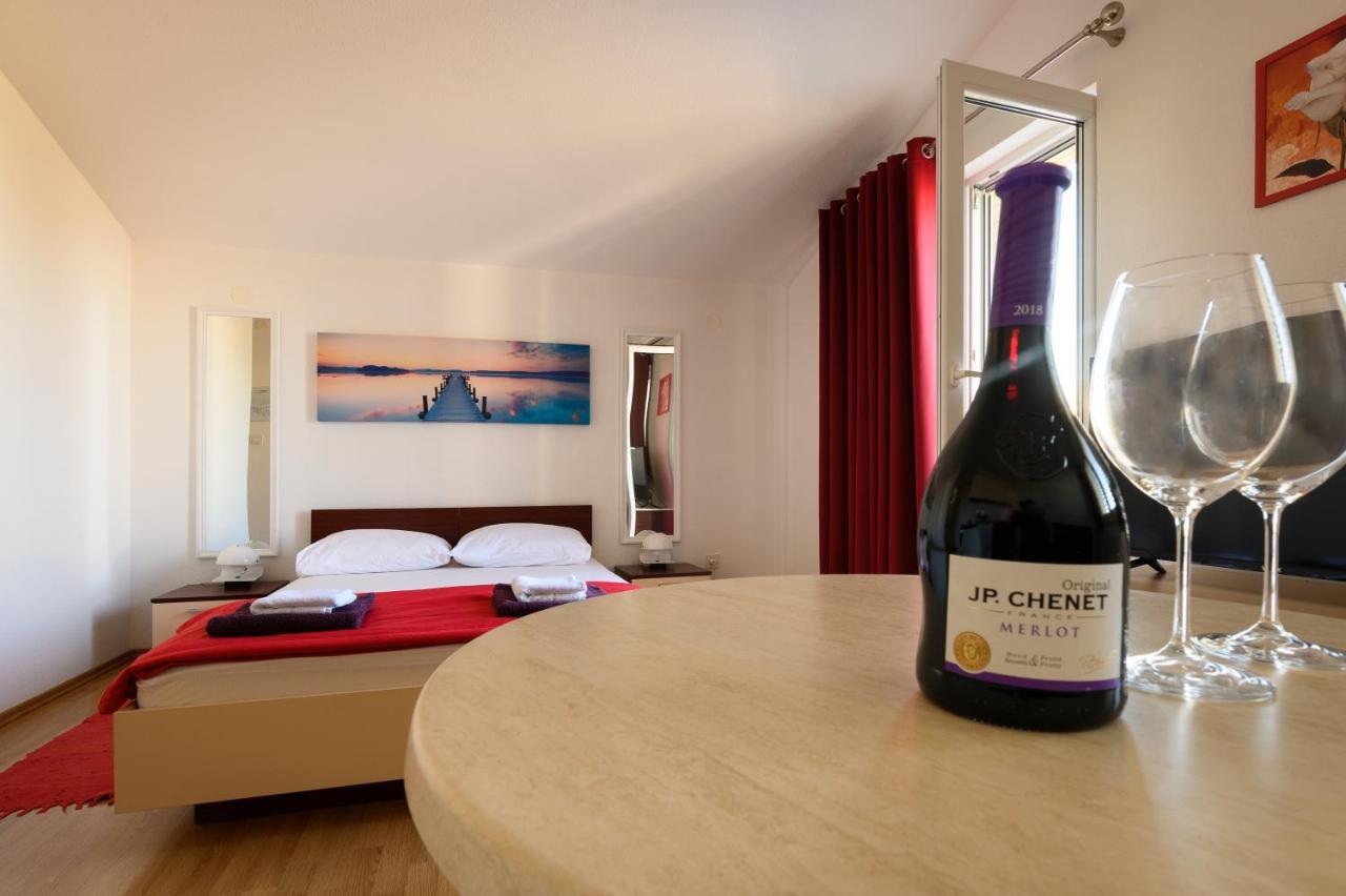 Apartments Blatancic Βόντιτσε Εξωτερικό φωτογραφία