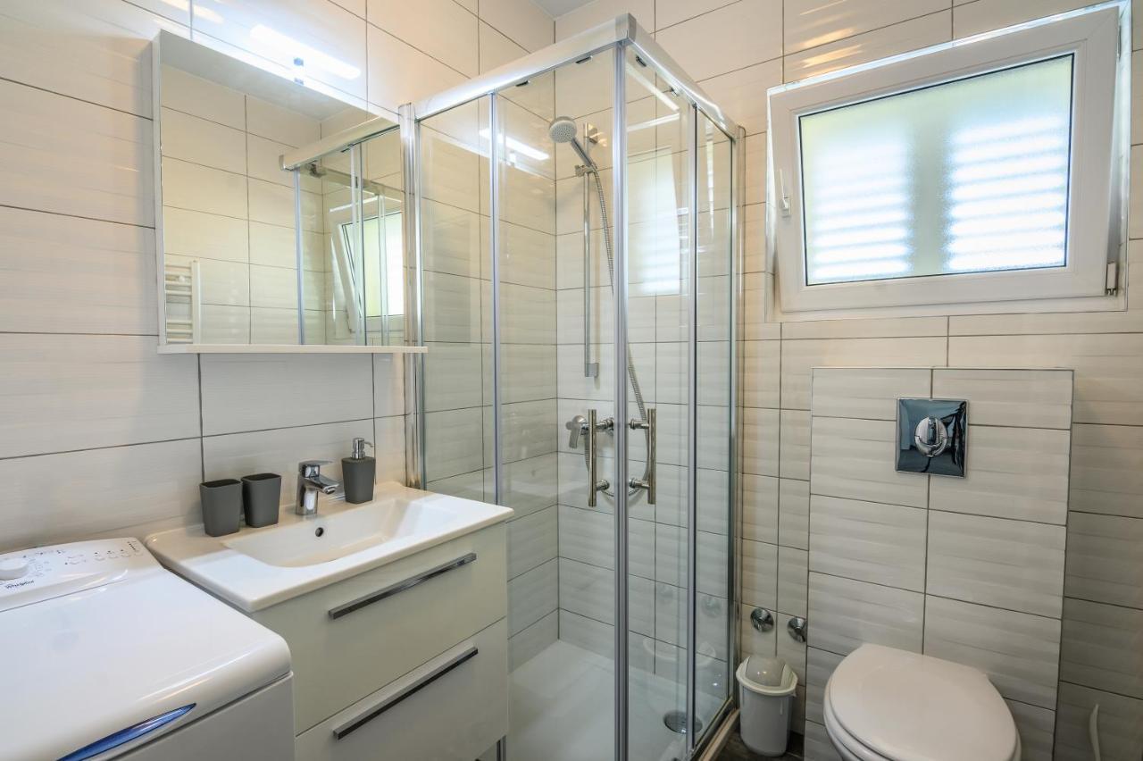 Apartments Blatancic Βόντιτσε Εξωτερικό φωτογραφία