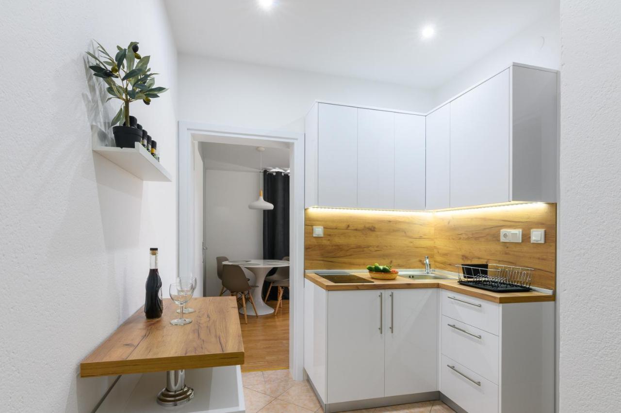Apartments Blatancic Βόντιτσε Εξωτερικό φωτογραφία